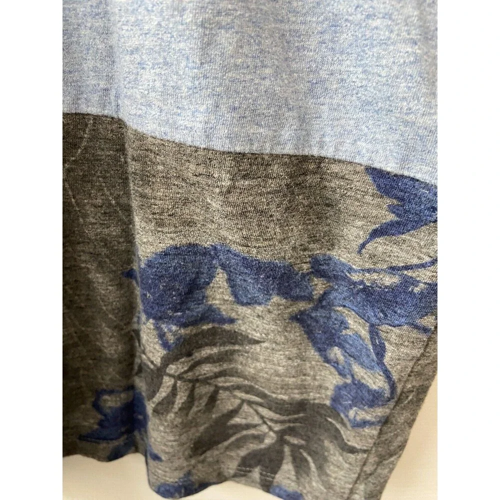 American Eagle Color Block T Shirt Womens Size S Blue Crew Neck Short Sleeved